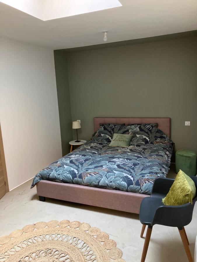 Chambre Avec Petit-Dejeuner En Provence Luberon La Tour-dʼAigues Buitenkant foto